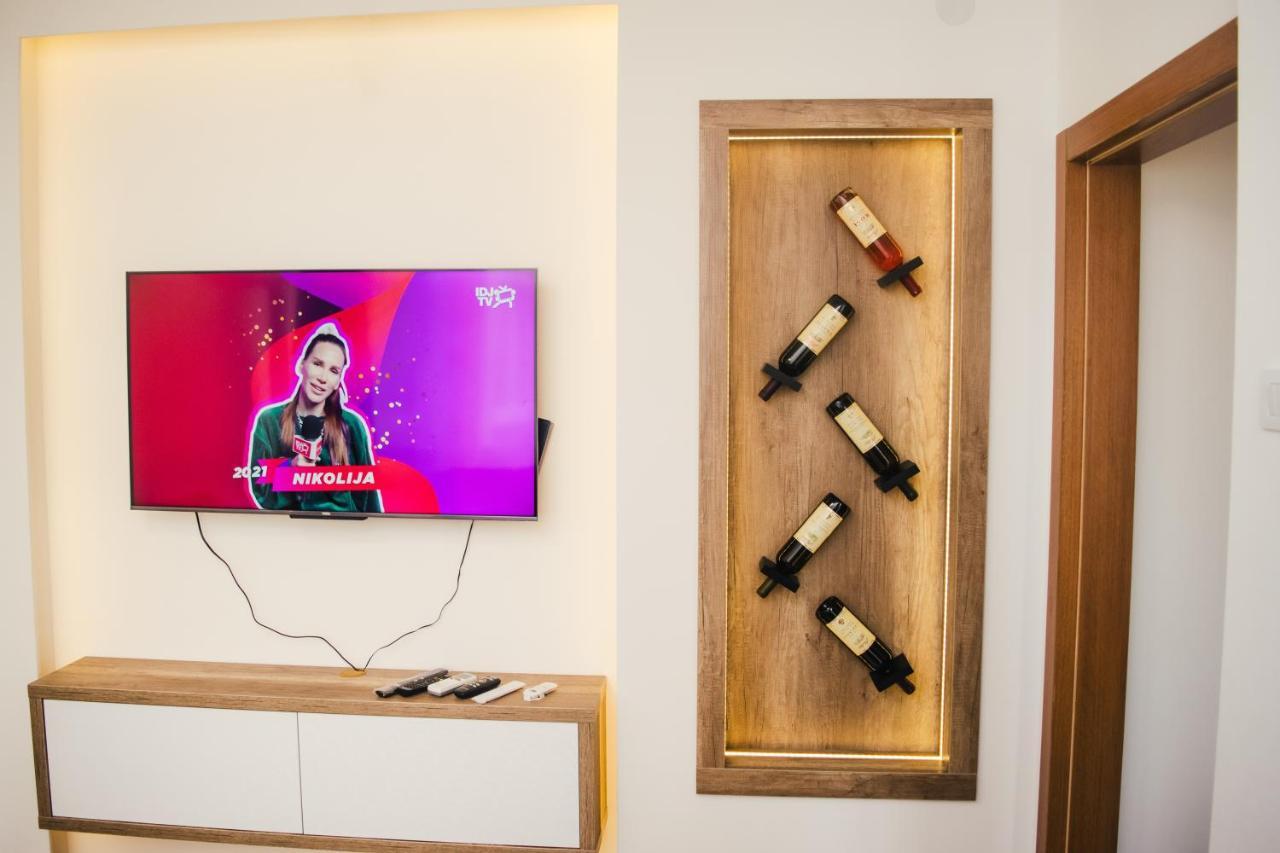Aparment Theatre Lägenhet Ni Exteriör bild